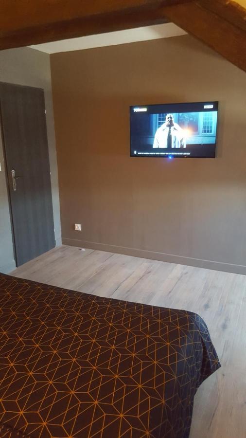 Appartement Spacieux Et Atypique Sedan Ngoại thất bức ảnh