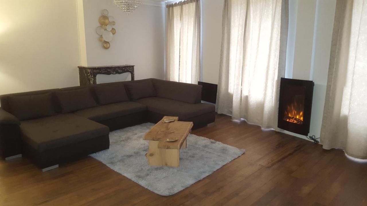 Appartement Spacieux Et Atypique Sedan Ngoại thất bức ảnh